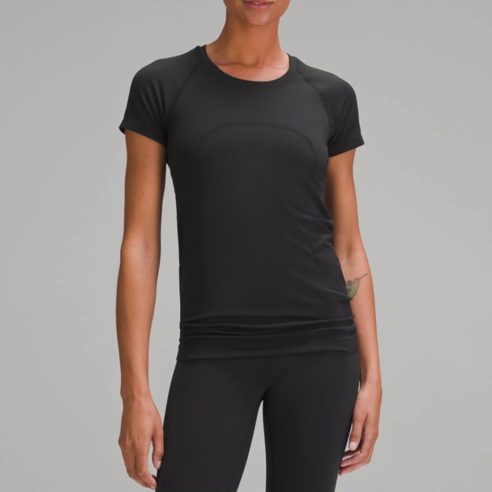 Short sleeve Swiftly tech 2.0